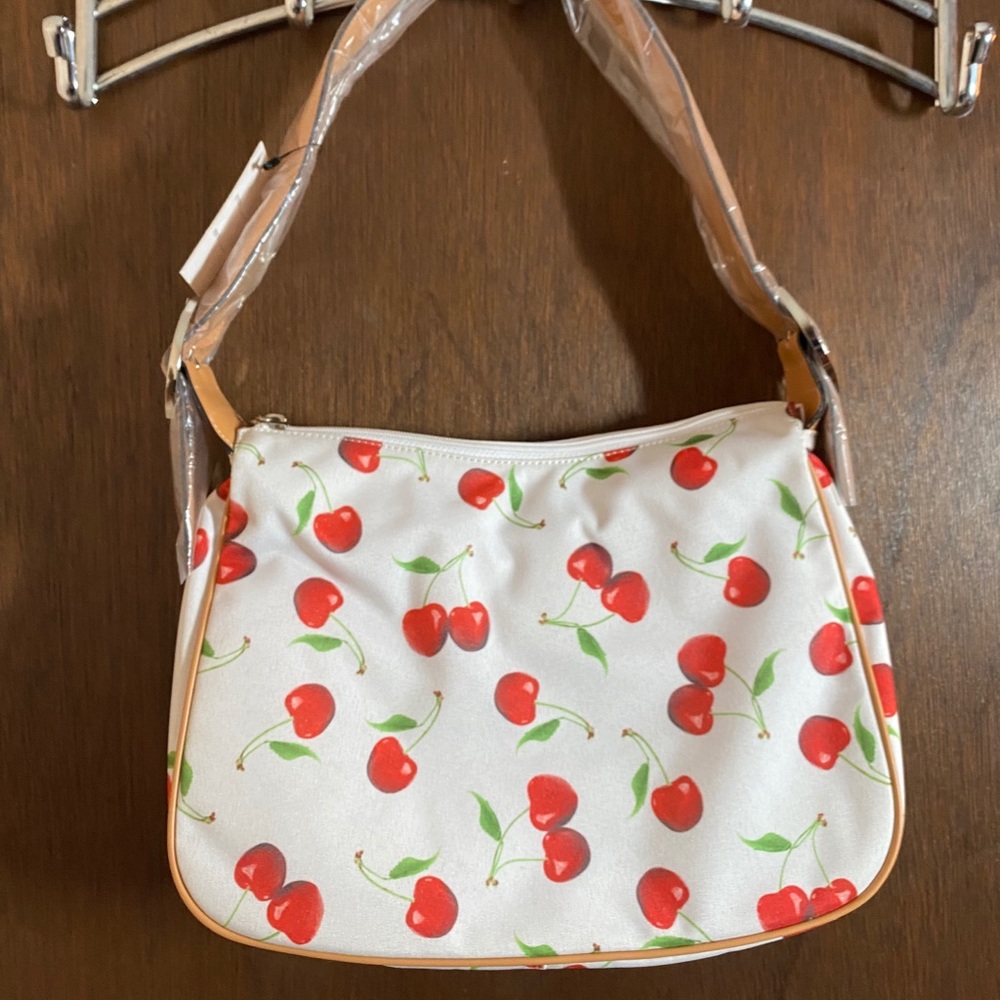Cherry Shoulder Bag Max New York